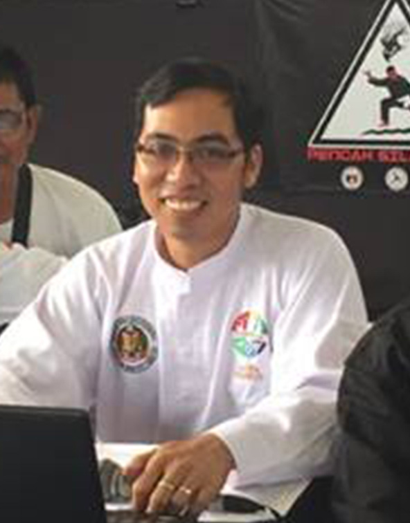 Dr.Lino B. Baldevarona