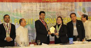Dr. Nora M. Ponce, outgoing PACUIT president, gives the Plaque of Appreciation to Dr. Ram Hari Lamichhane as the keynote speaker. looking on are (from left) Prof. Dr. G. Kulanthaivel, CPSC Faculty Consultant; DR. Raul F. Muyong, ISAT U President