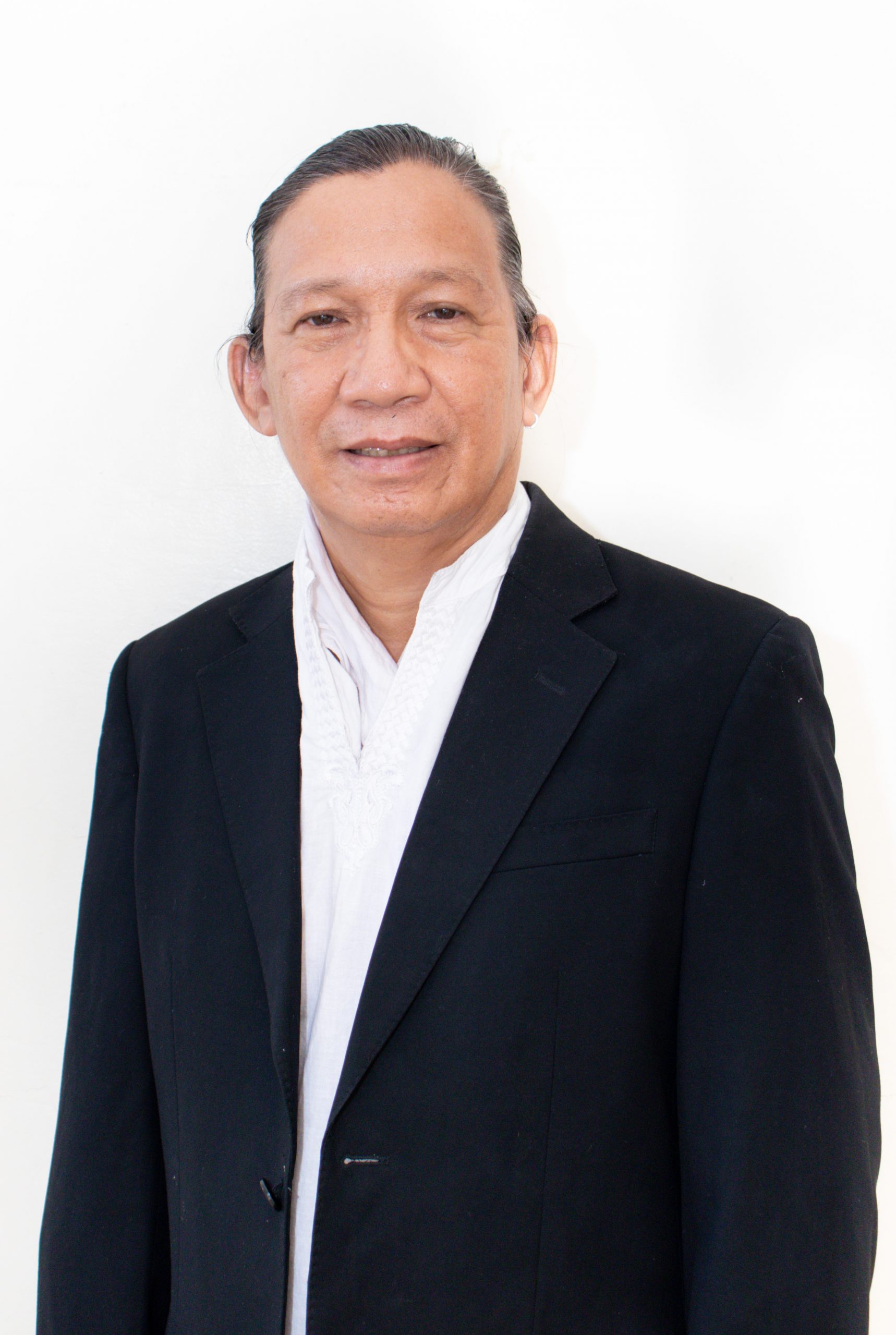 Mr. Percy Arañador